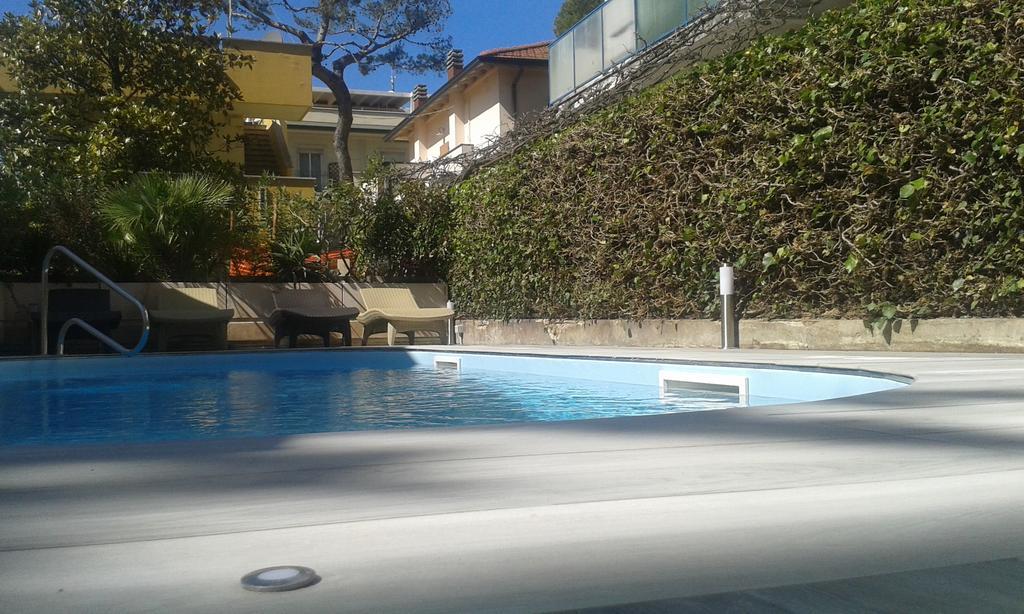 Hotel Condor-New 2024-Con Piscina Riccione Ngoại thất bức ảnh